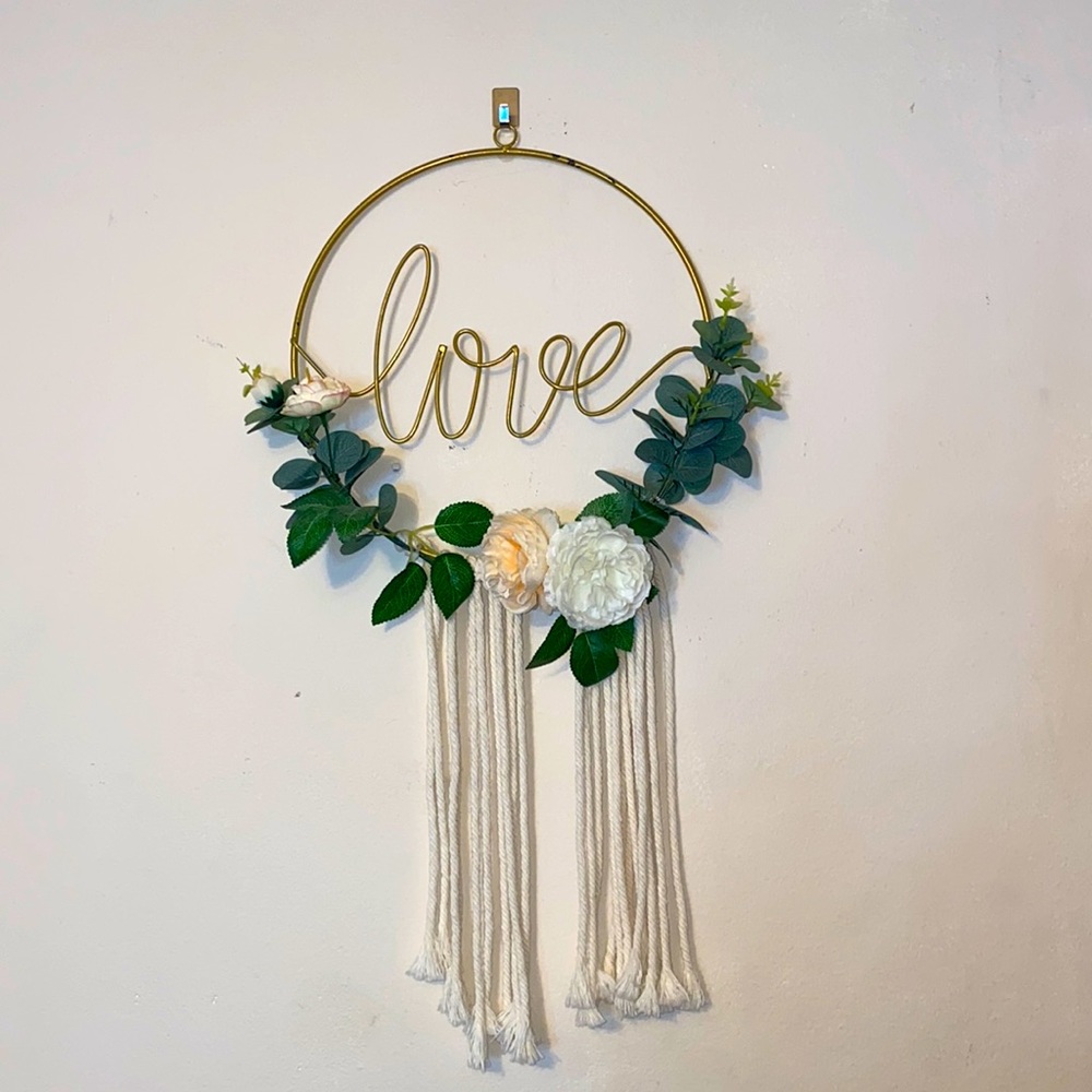 Love Decor Accent